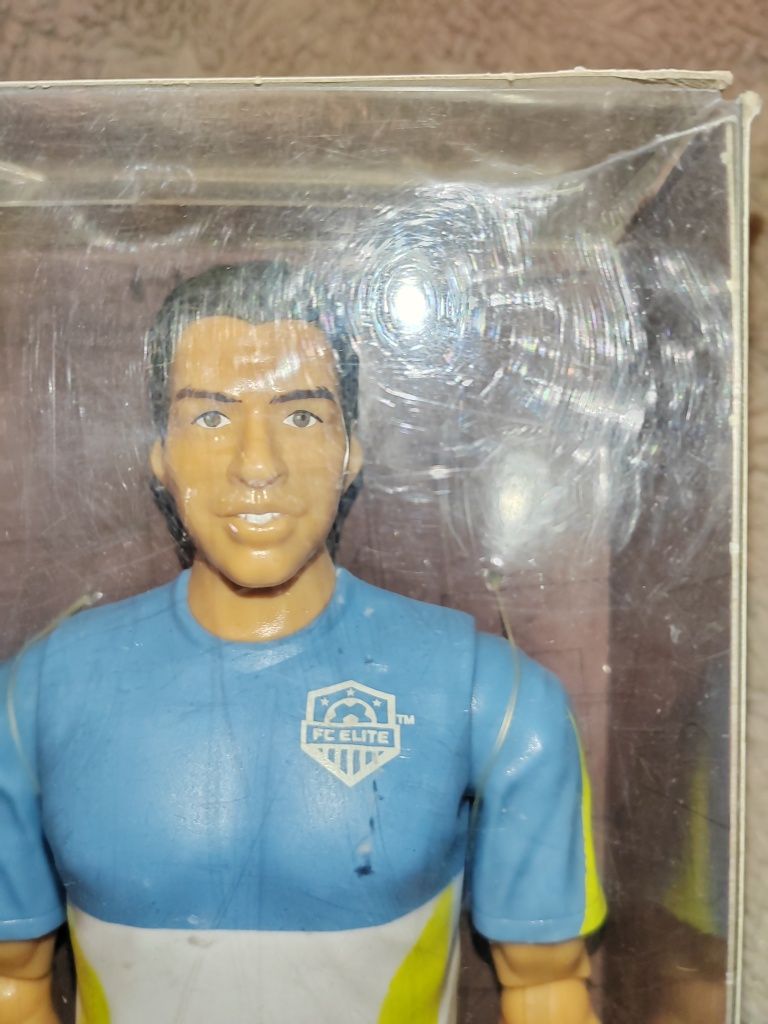 Luis Suarez FC Elite Panini Mattel lalka piłkarz 2016 figurka