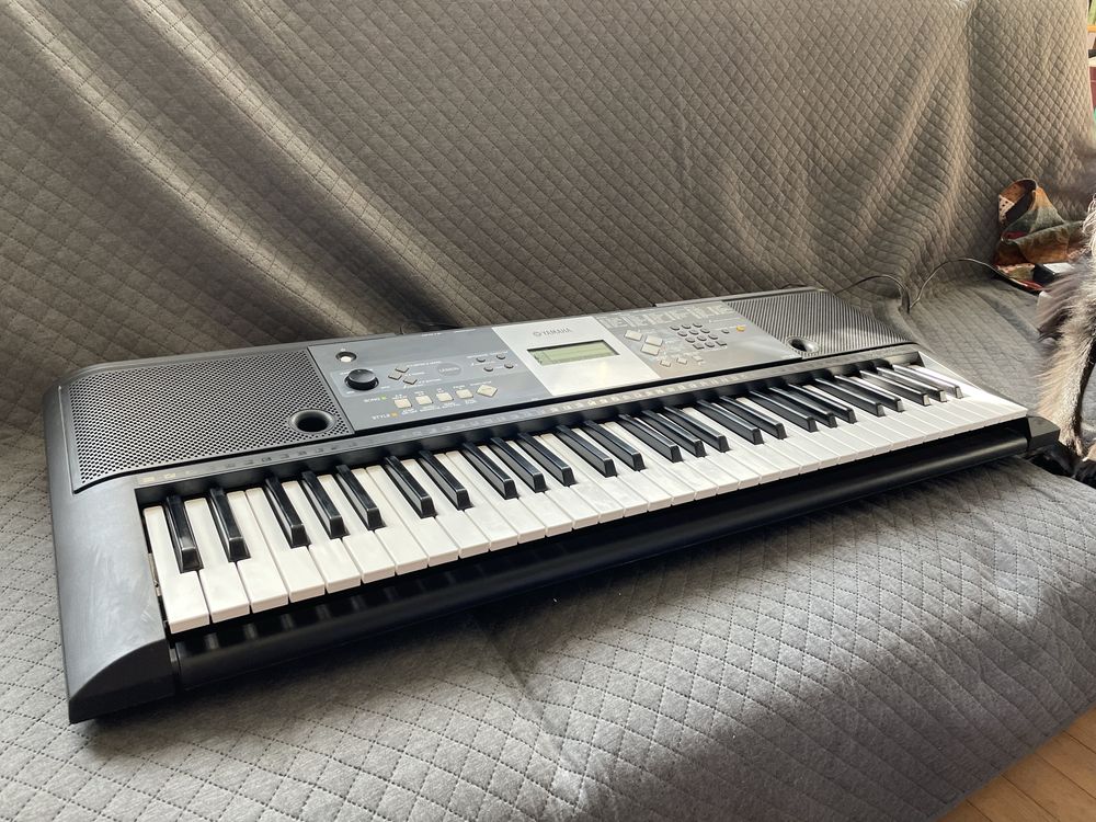 Keyboard YAMAHA YPT-230