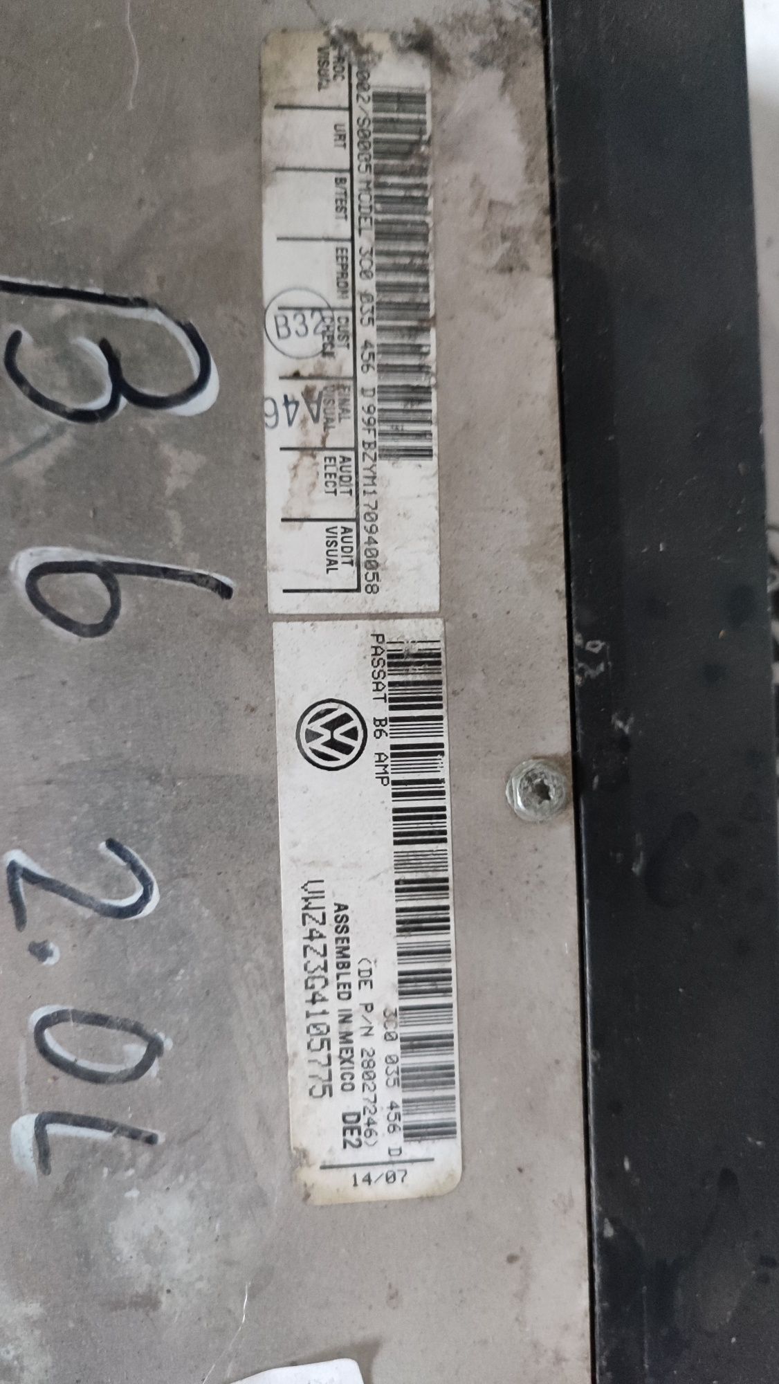 Підсилювач звуку VW Passat B6 3C0035456D