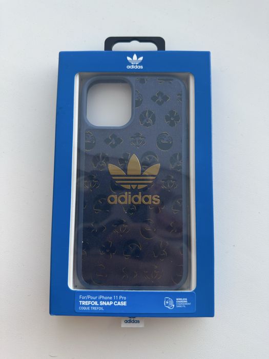 Чехол на Iphone 11 Pro Adidas