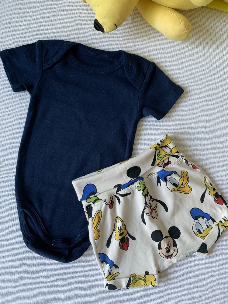 Срочно! Новые ромперы песочники человечки Next Mothercare на 0-3 мес