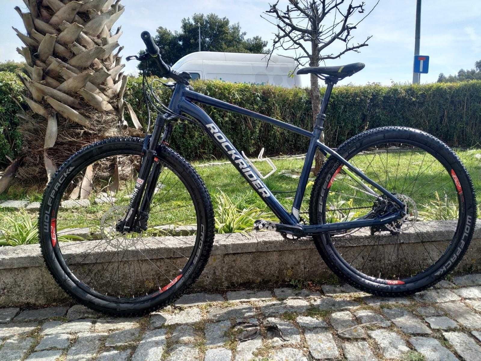 Bicicleta BTT Rockrider XC 50 LTD Roda 29" - Suspensão Rock Shox Reba
