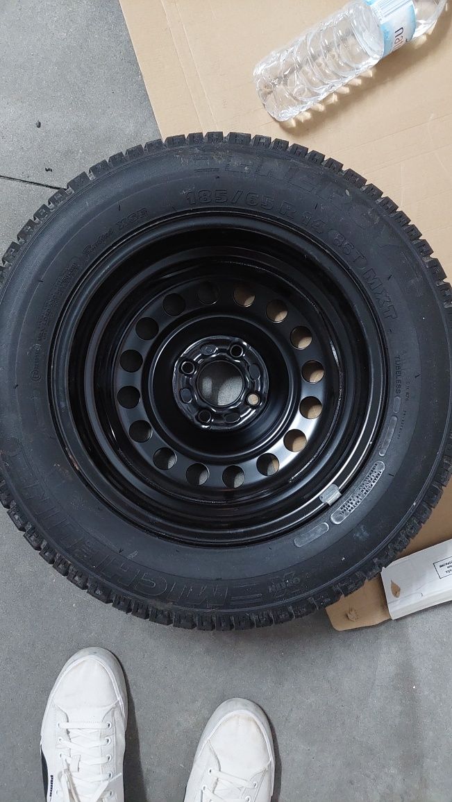 Michelin energy save , MXT . 185/65/14