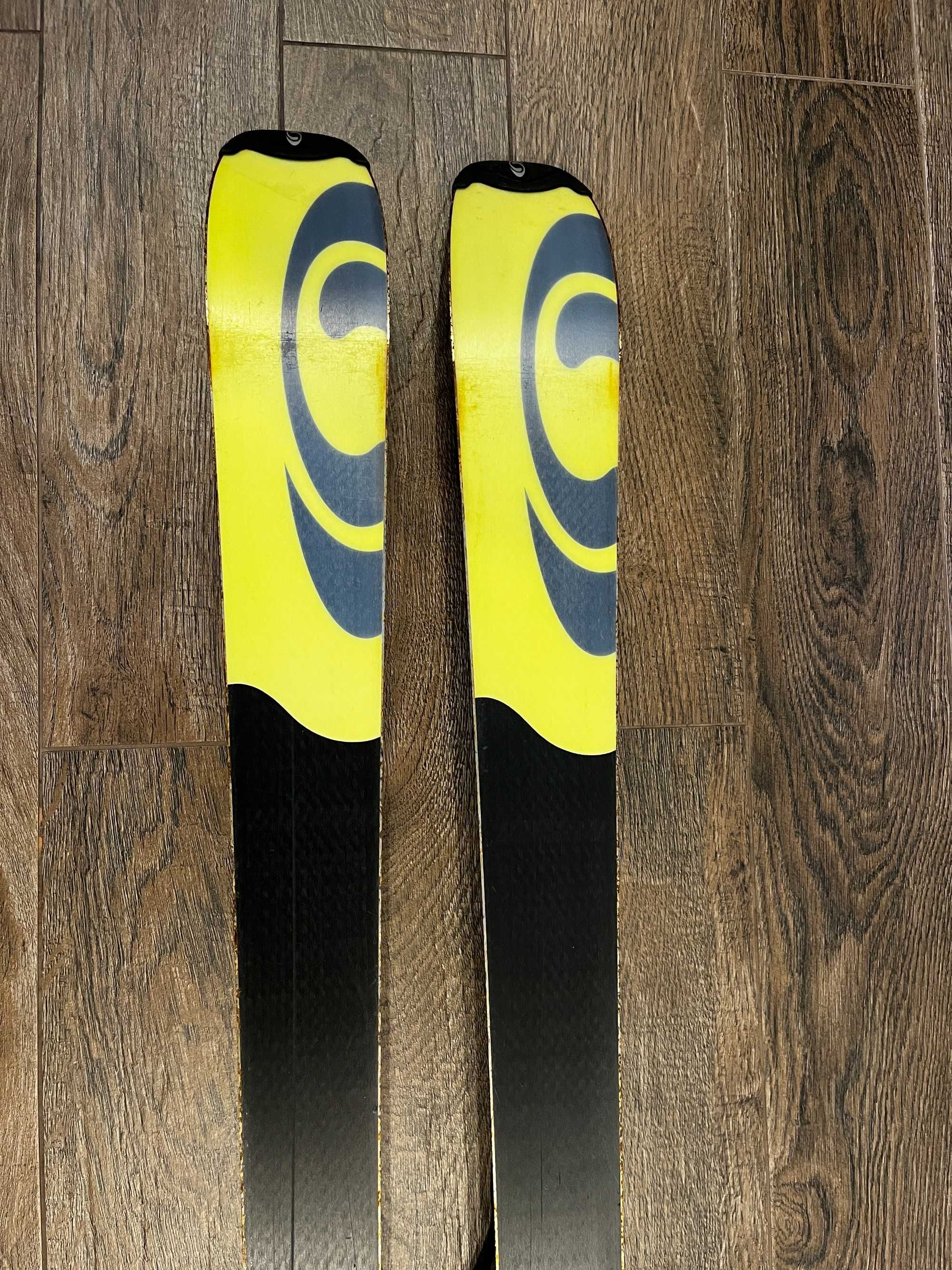 Narty Salomon Scream 163cm