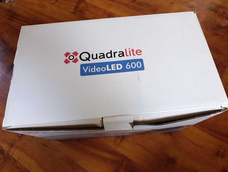 Lampa Quadralite Videoled 600