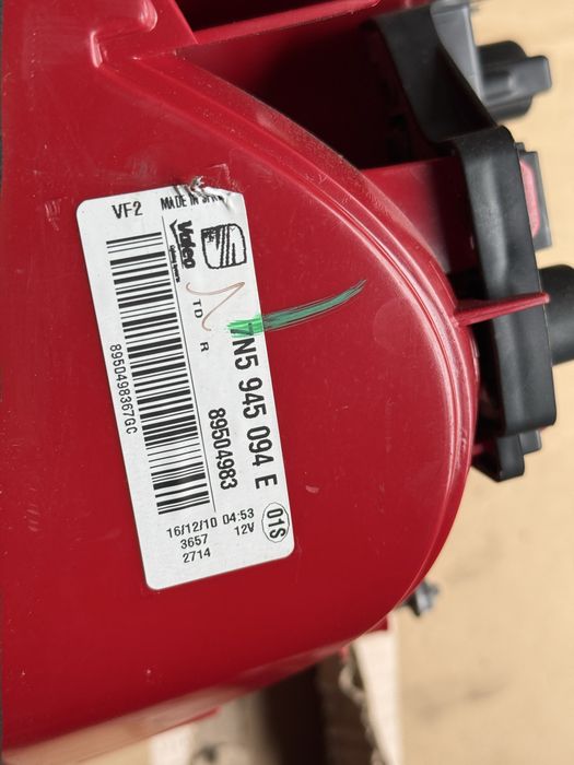 Lampa Prawy Tył Tylnia Seat Alhambra 7N