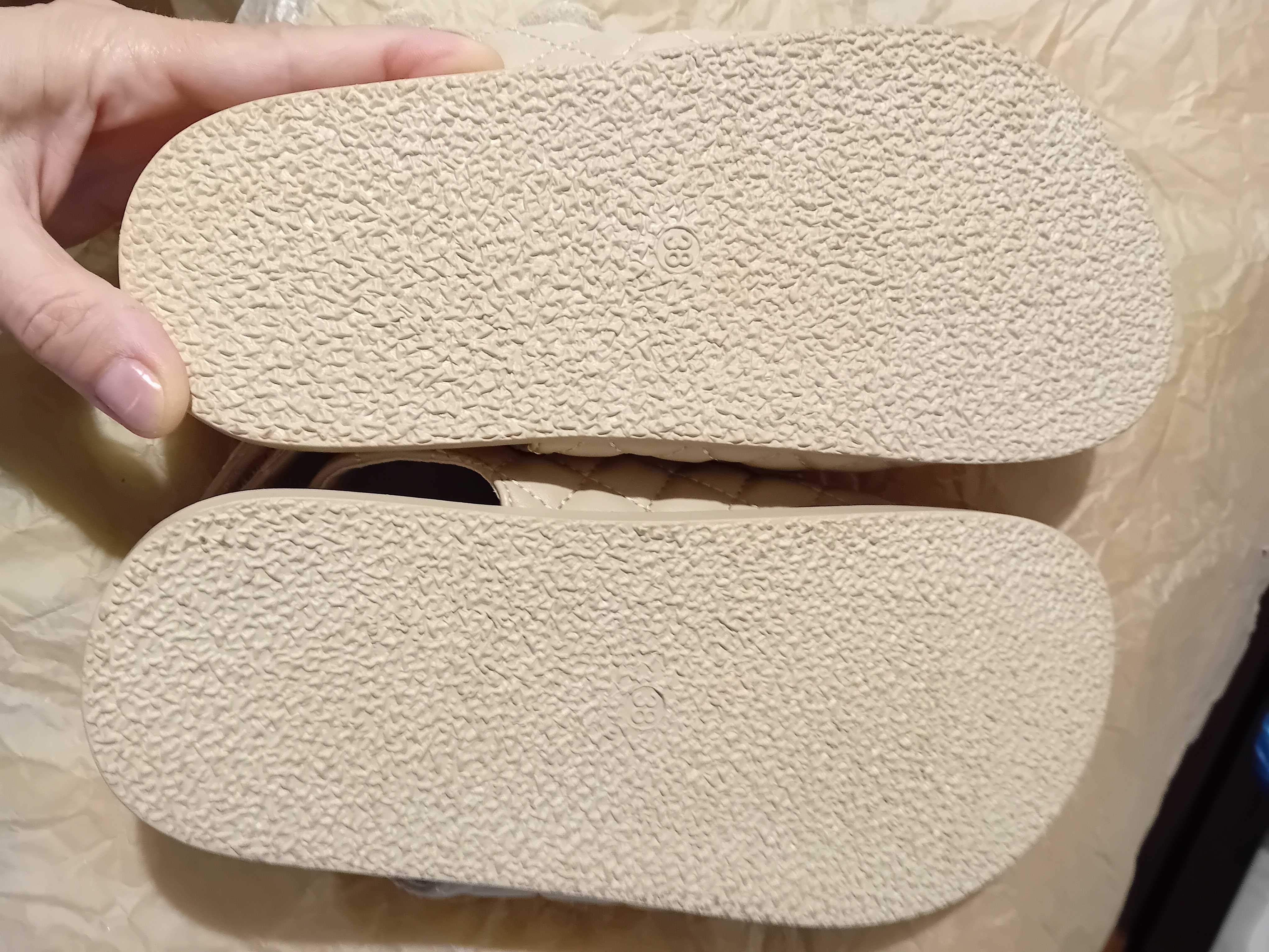 buty sandały kremowe 38 bardzo wygodne jak nowe na rzepy + gratis
