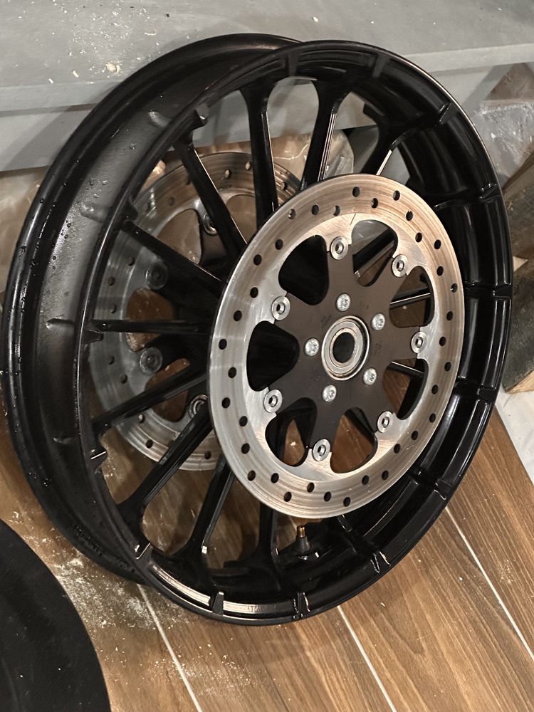 Koło felga Harley Davidson Turing 19