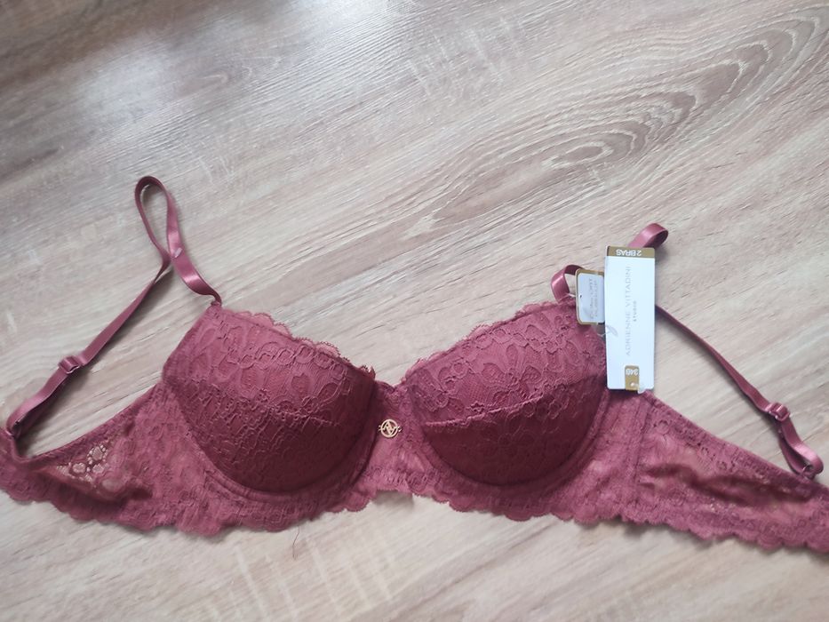 Biustonosz Adrienne Vittadini