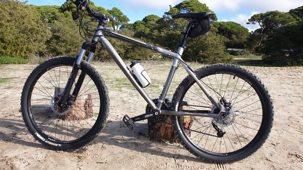 Bicicleta Rockrider 8.1