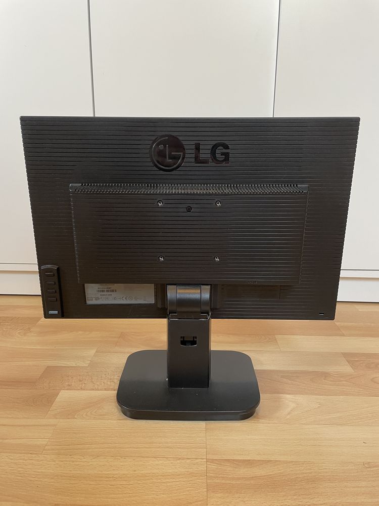 Monitor LG Flatron L192WS 19”