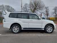 Продам MITSUBISHI Pajero Wagon 2012г дизель 3,2л автомат 7 мест