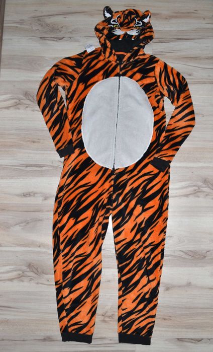 61^ tygrys strój przebranie piżama 13/14 Lat_ 158/164