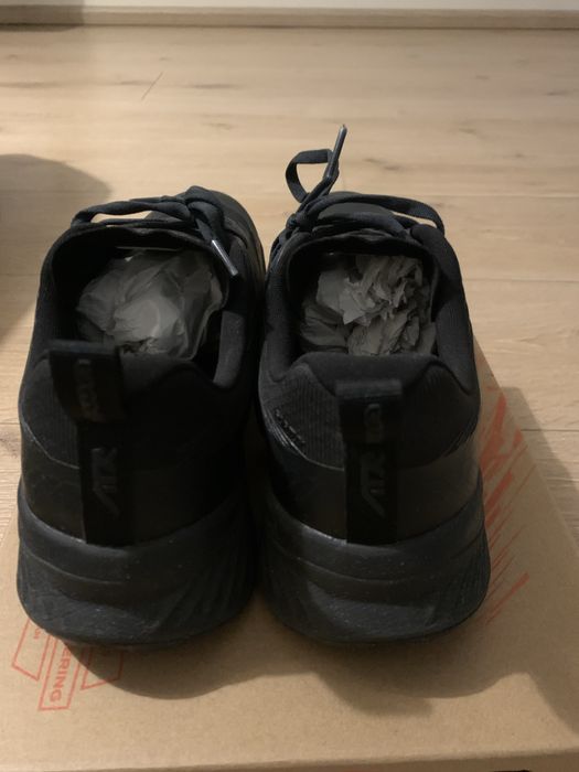 Кросівки Lowa Fortux black-black р.42