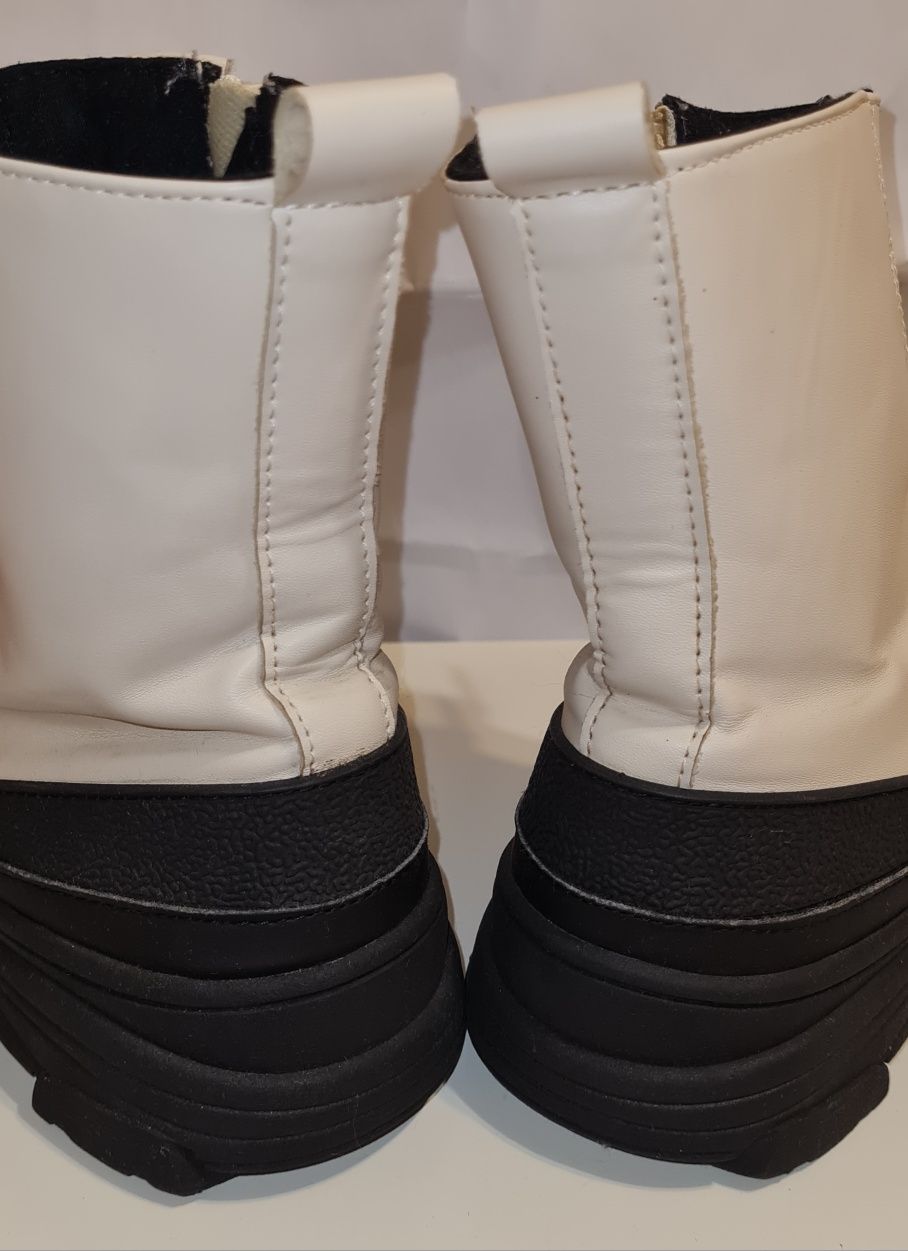 Женские ботинки ZARA