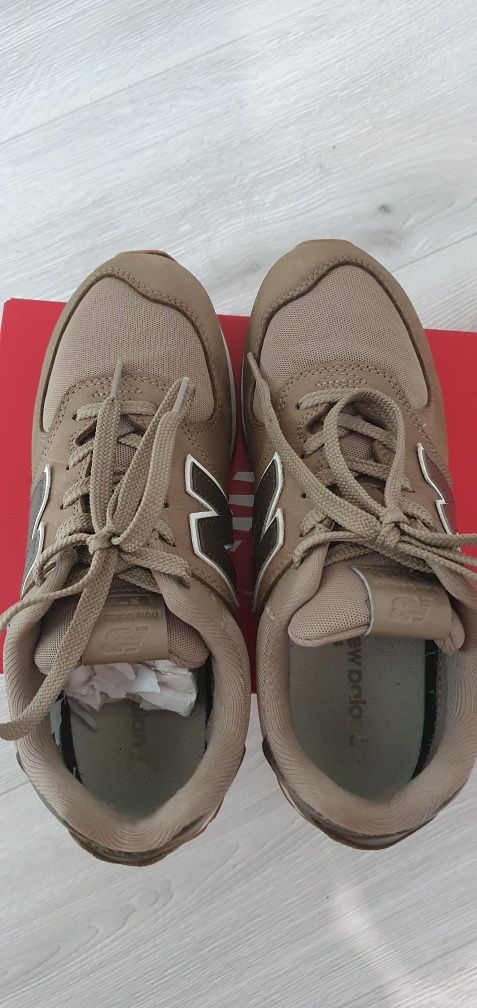 Кроссовки new balance кожа, 38.5р