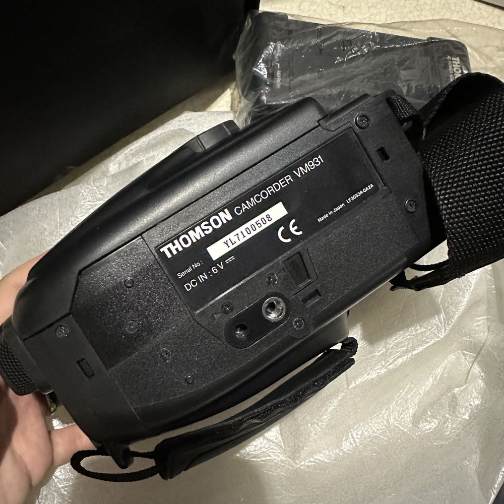 Камера видеокамера Thomson vm931
