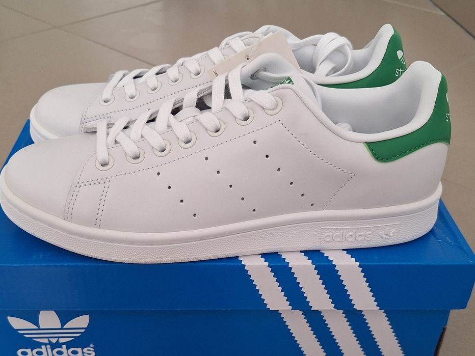 ADIDAS STAN SMITH J
Rozmiar 40.1/3
Cena: 170zł.