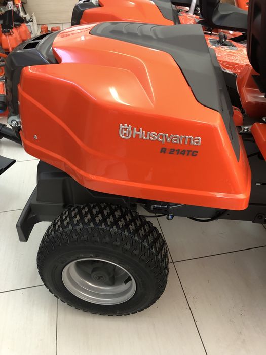 Kosiarka Husqvarna Rider 214 Tc Traktorek ogrodowy transport