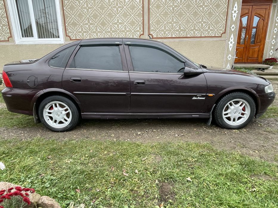 Продаєтся Opel Vectra b