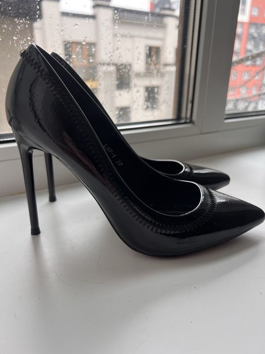 Туфлі лодочки 37р