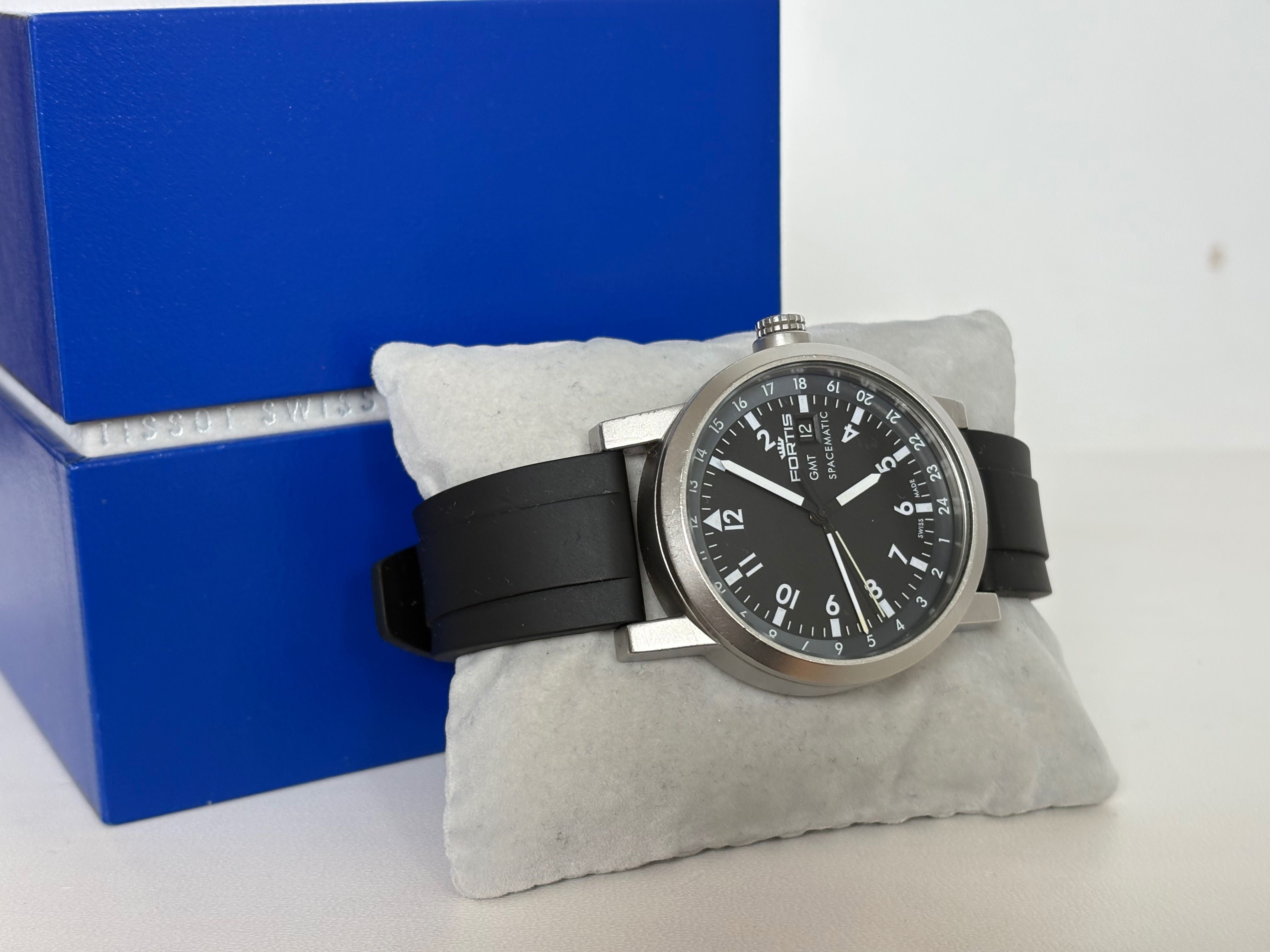 Zegarek Fortis Spacematic GMT