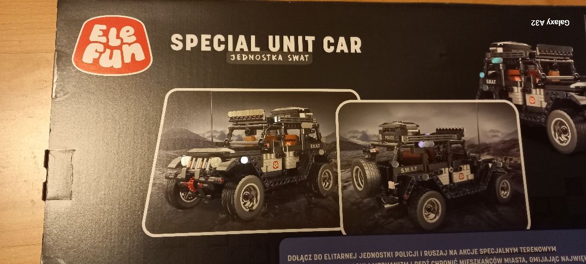 Jeep model do skĺadania 828 elementów