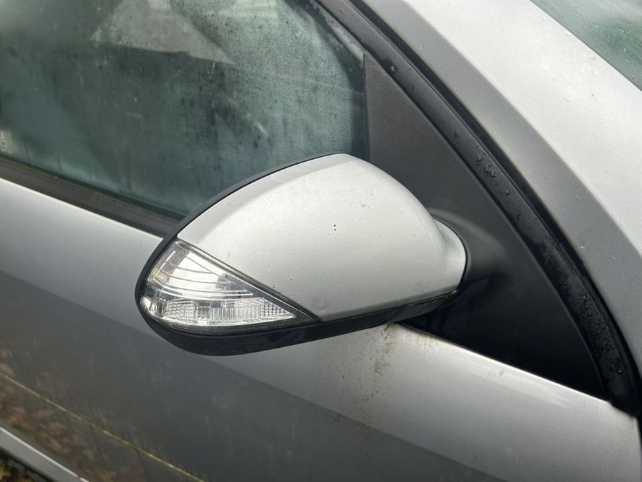 SMART FORFOUR 454 LUSTERKO PRAWE EU