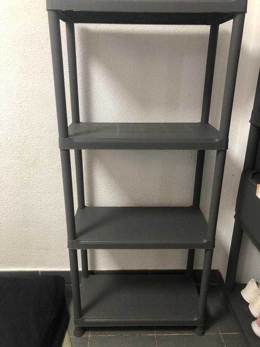 Estante IKEA RUNMARÖ – 4 Prateleiras - Interior/Exterior