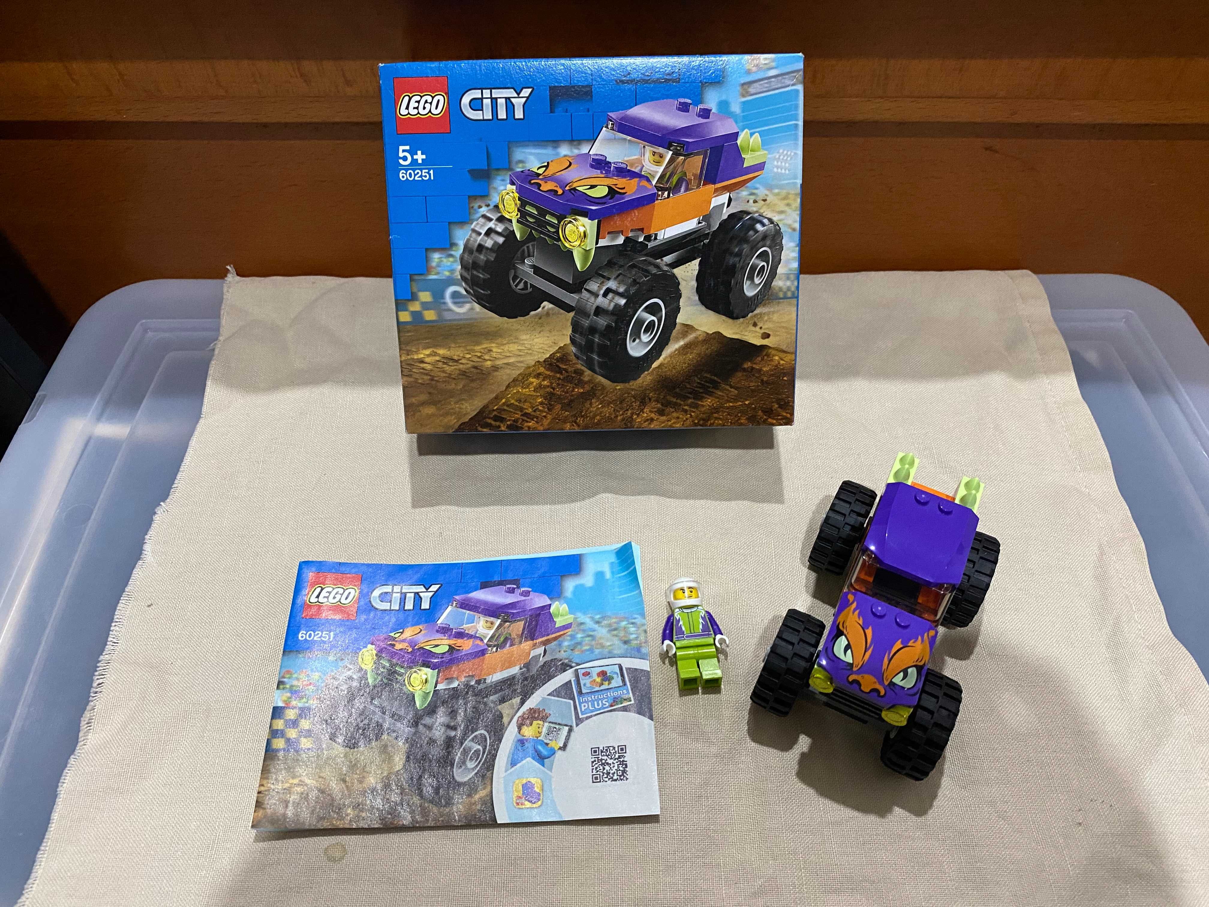 Lego City - Modelo 60251 **Descontinuado**