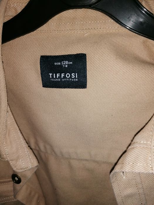 Camisa camel Tiffosi tamanho 7-8