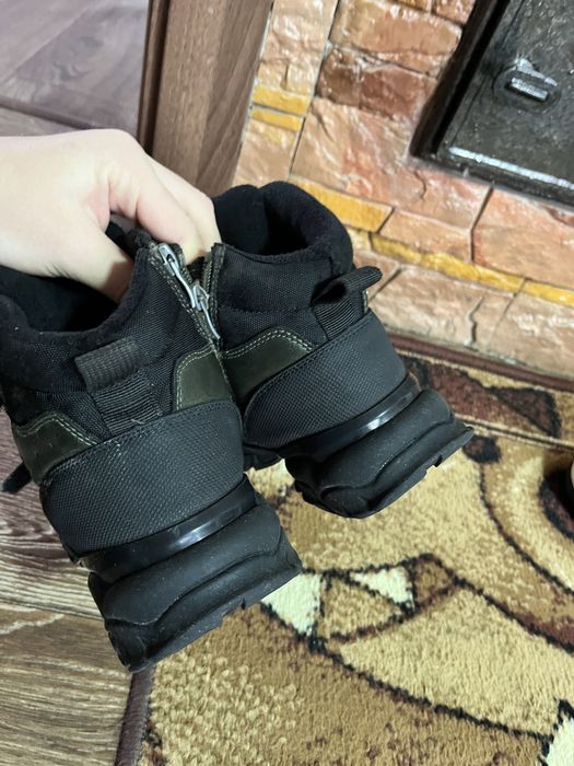 Ботинки зимові 35 розмір