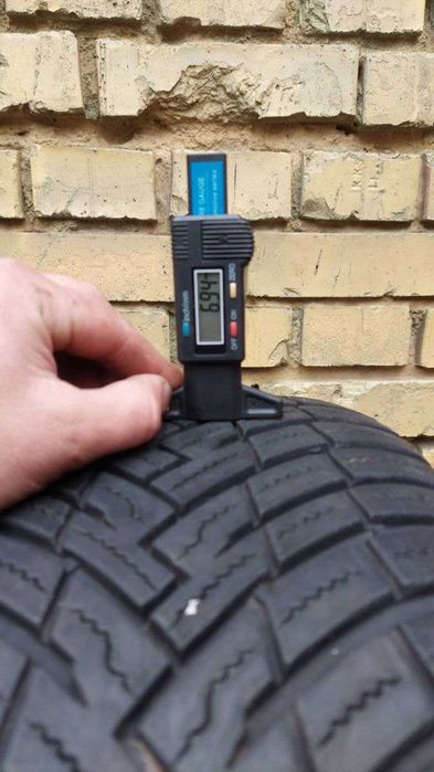 Шини б/в 235 50 R19 Pirelli Scorpion SF2 elect