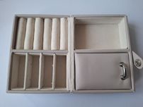 Apart nowe etui podróżne na biżuterię
