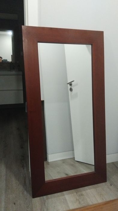 Vendo este belo espelho.