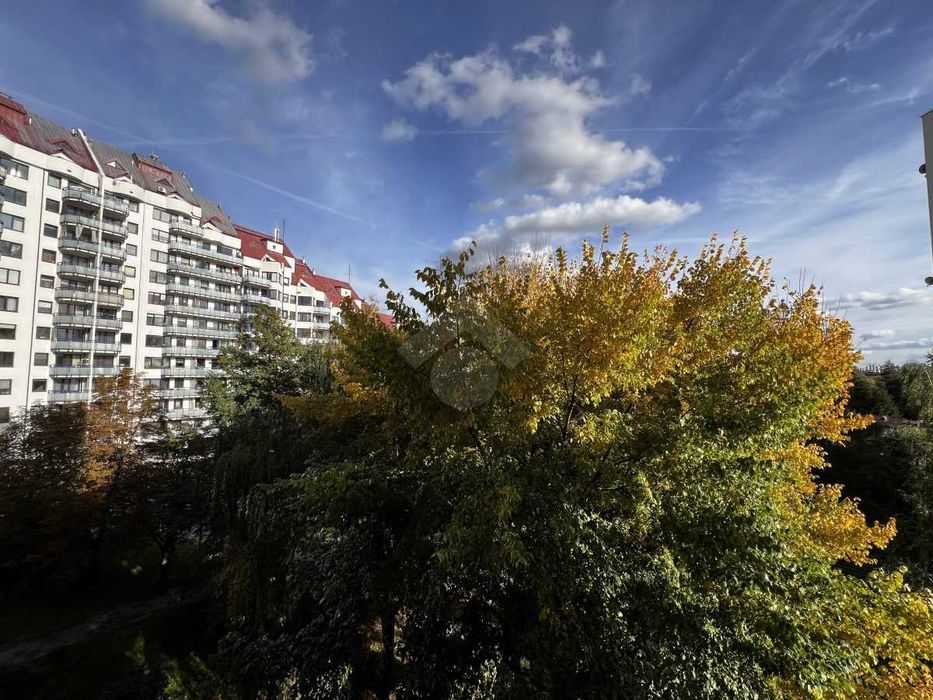 Kawalerka z osobną kuchnią i balkonem Bronowice