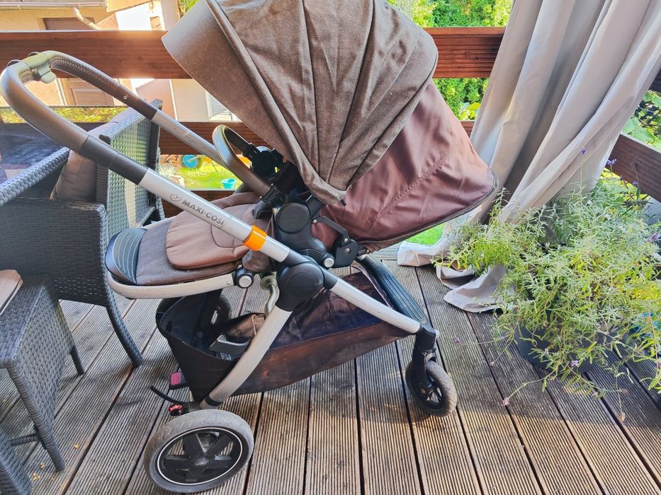 Wózek spacerowy Maxi Cosi Adorra, przód/tył