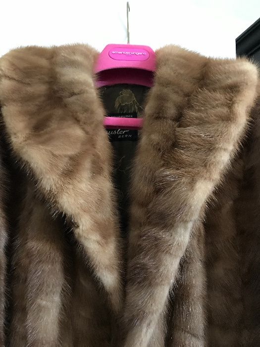 TROCO.. por Vison curto...XL ou mala Louis Vuitton original Vendo..