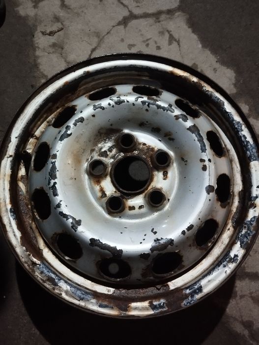 Один диск Volkswagen T4 R15 5*112
