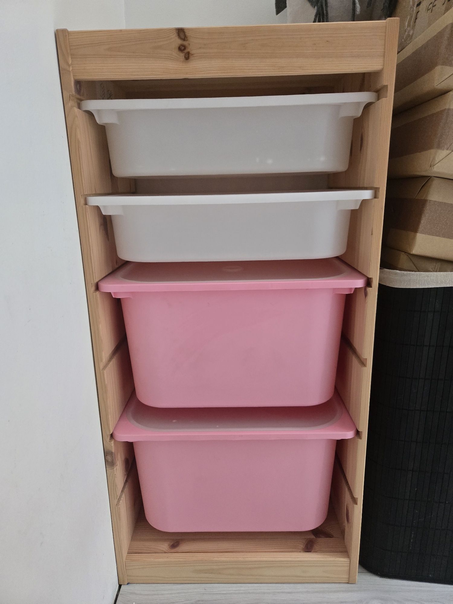 Trofast Ikea 44x30x91 cm z pojemnikami