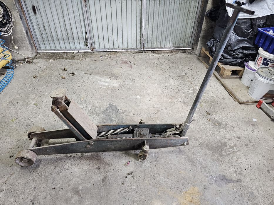 Podnośnik hydrauliczny żaba