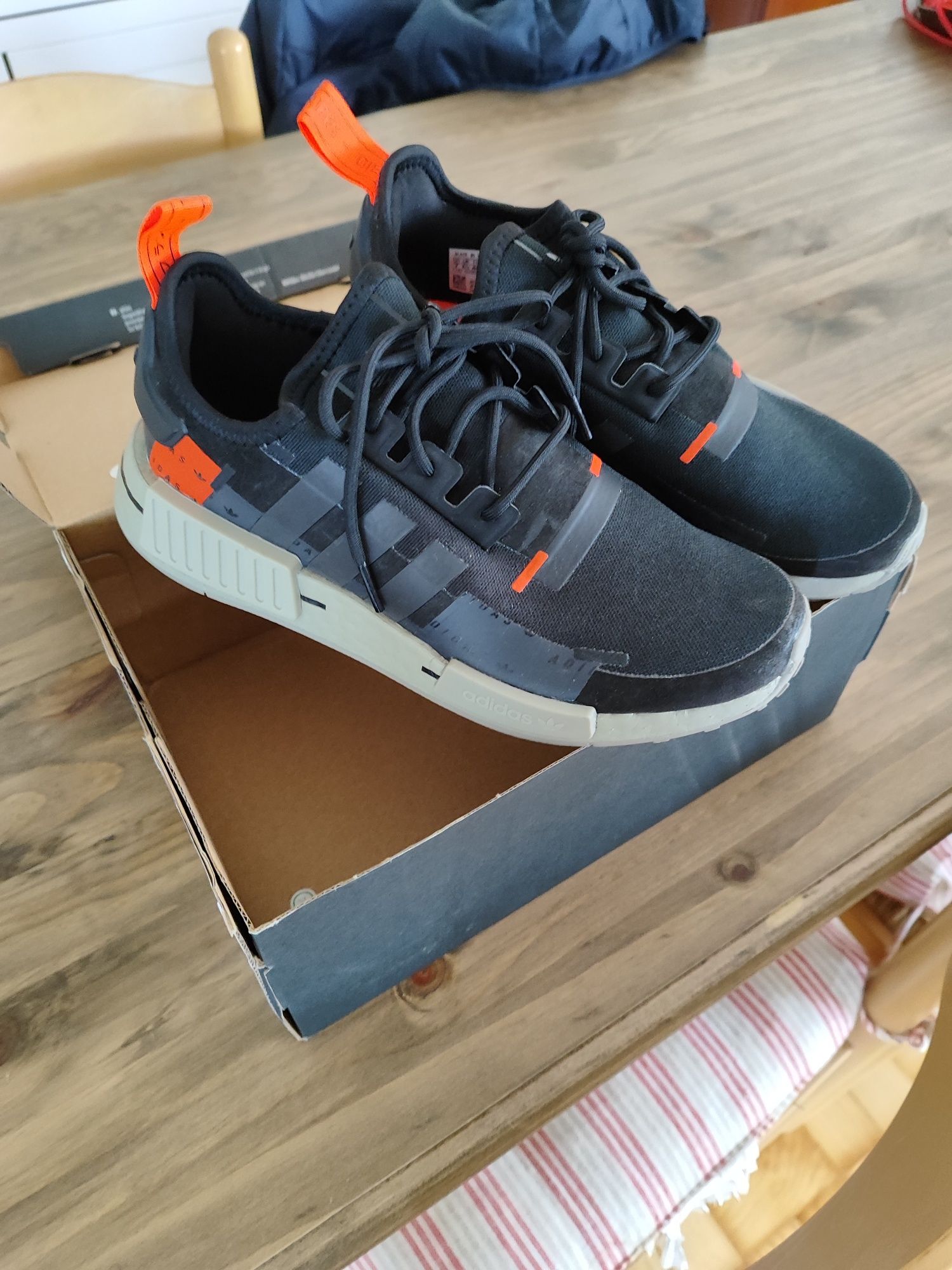 Adidas NMD R1 (num 40)