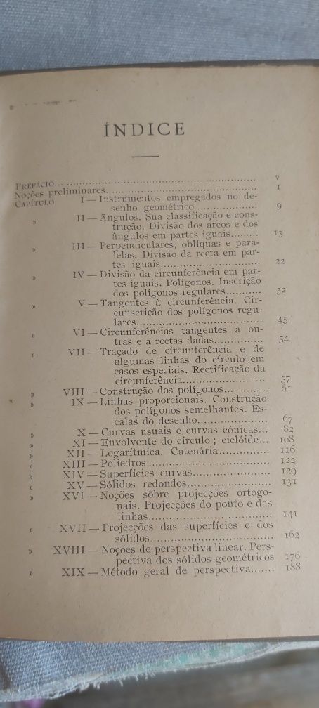 Livros "Desenho Linear Geométrico" e "Elementos Geometria" (Antigos)