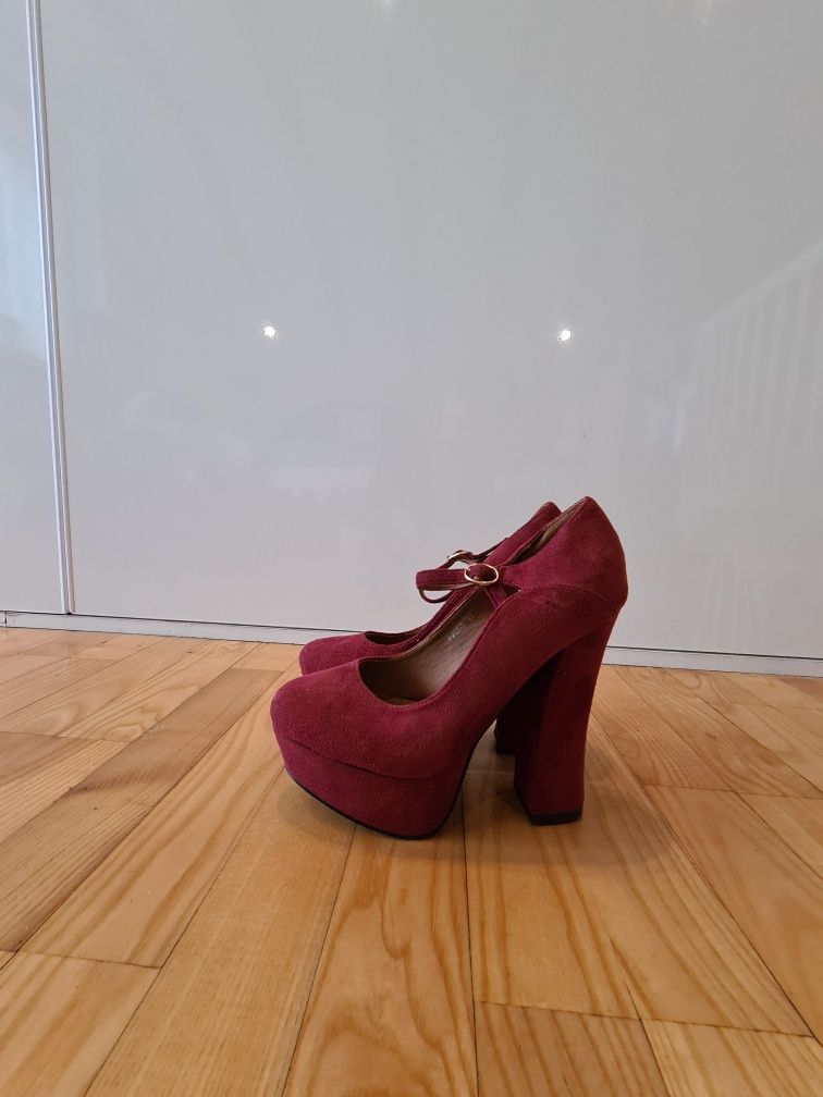 Nowe bordowe buty na obcasie / szpilki- stabilny obcas 40