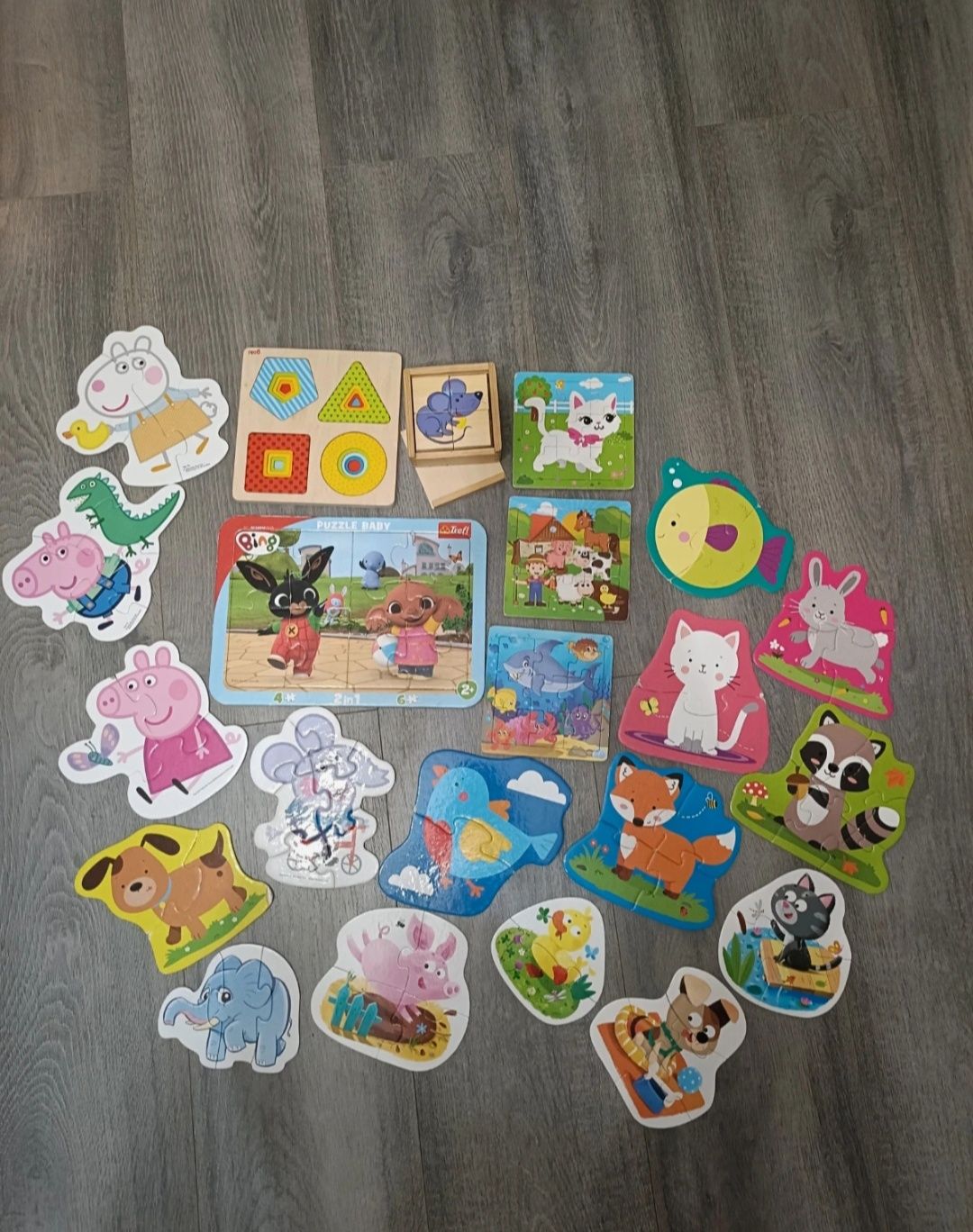 Zestaw puzzli układanek dla dziecka pierwsze puzzle Peppa Bing zwierzę