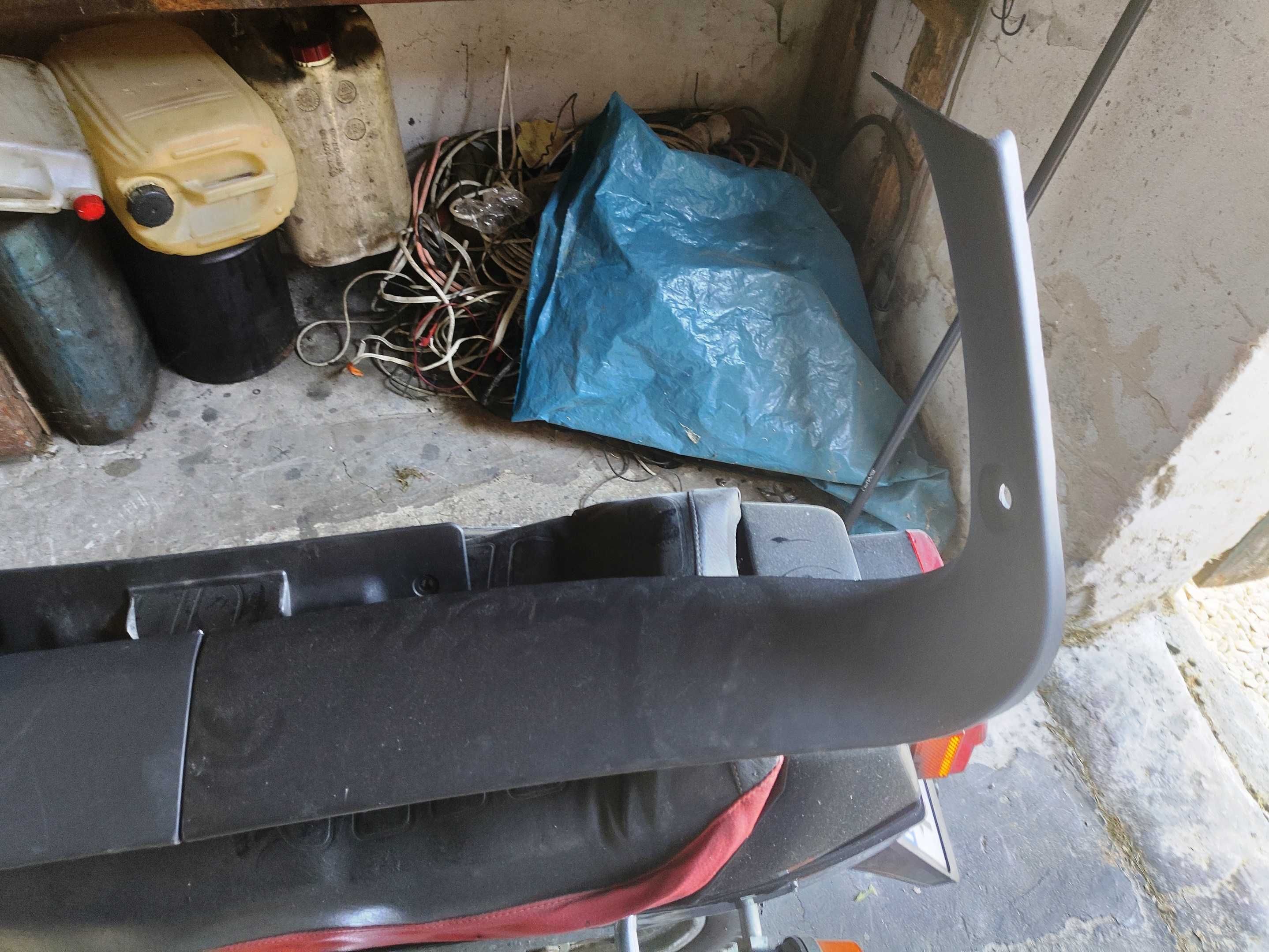 Tapicerka plastiki tylnej klapy bagażnika Opel Astra H GTC,Wys.darmowa