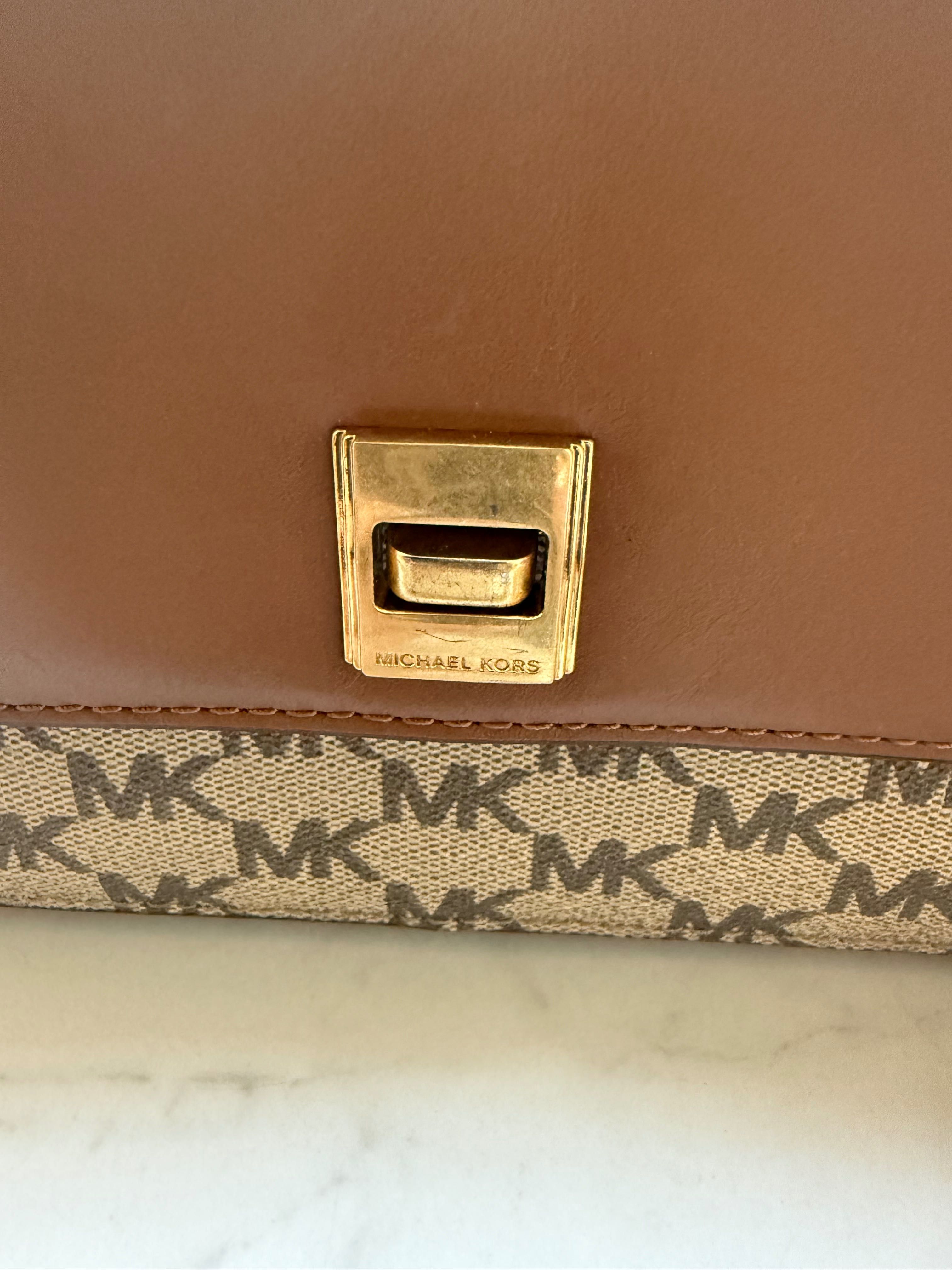 Продам шикарну сумку Michael Kors оригінал