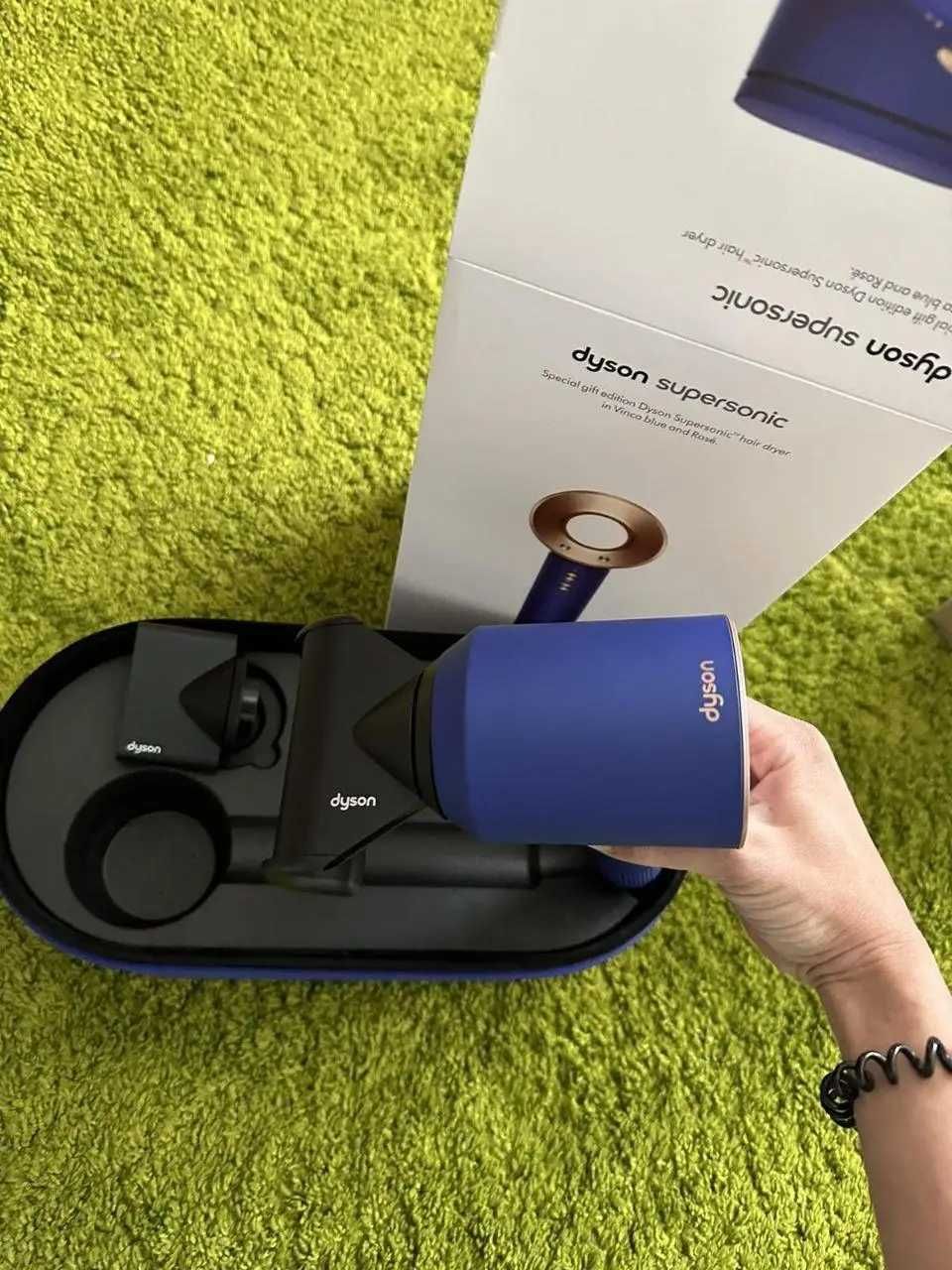 Dyson Дайсон HD08 Supersonic Limited Edition Vinca Blue Синий