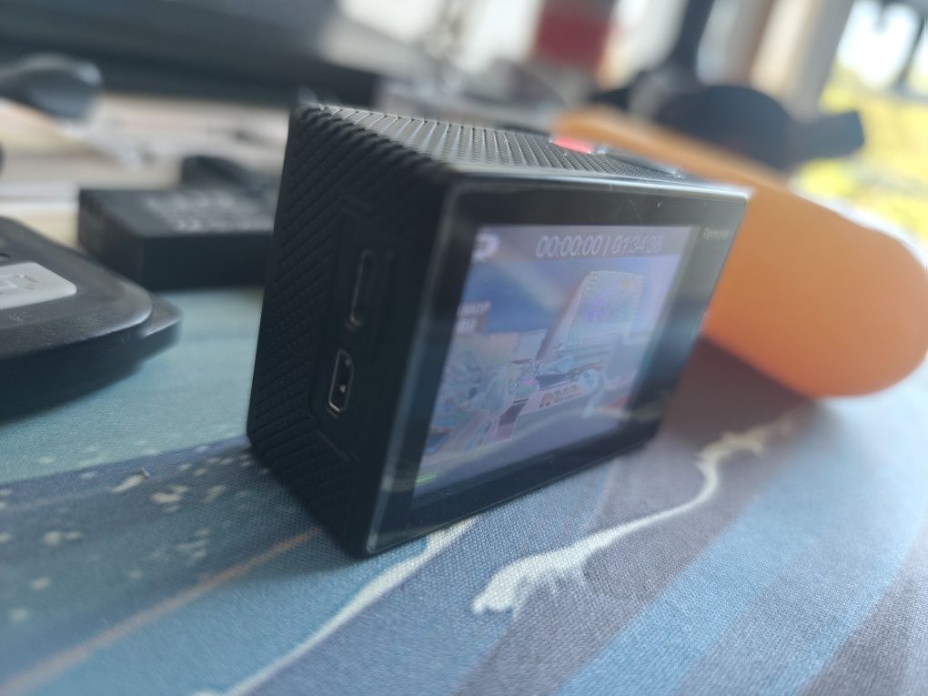 Câmera Desporto Eken H9/H9R tipo GoPro