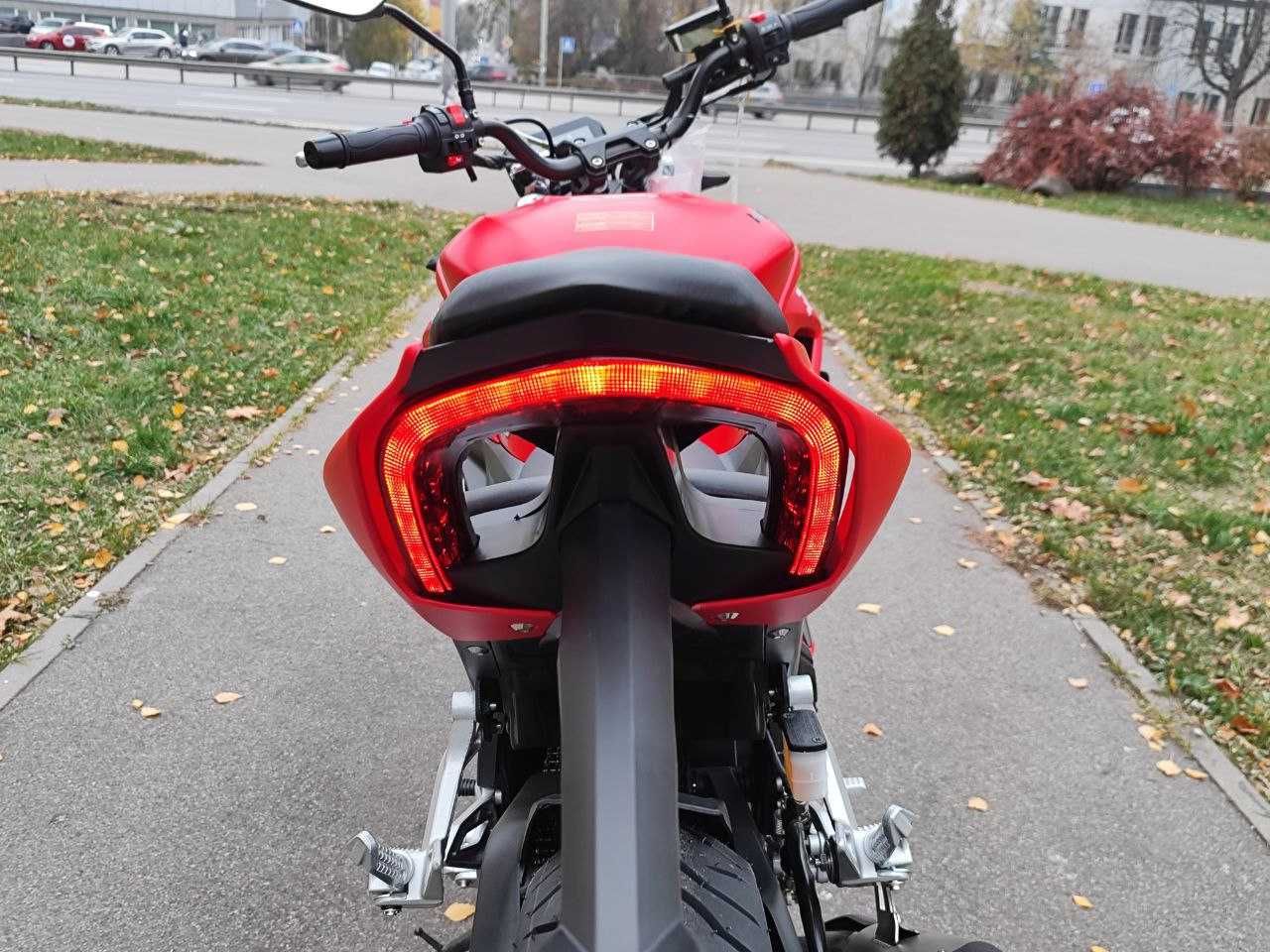 Мотоцикл RIDER Dukati V4 400